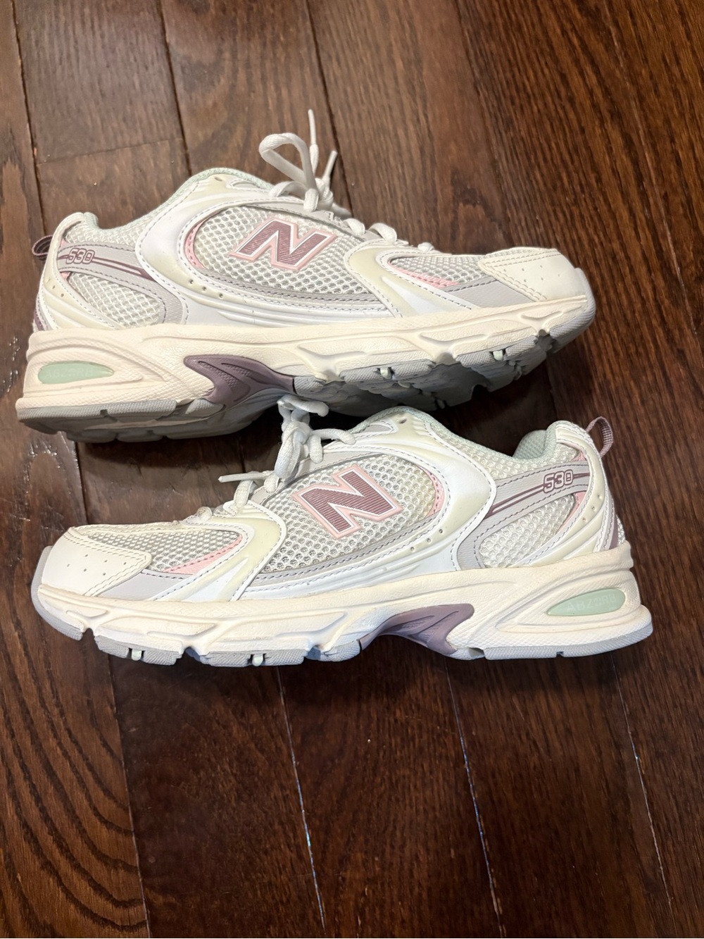 New Balance Women’s 530 Cream & Pale Pink Mesh Sneakers size 7